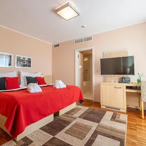 Amarilis Hotel